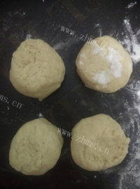 美味韭菜白菜肉包做法图解12)