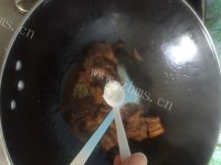 香喷喷的家常红烧肉做法图解6)