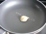 简单的鸡蛋肉松三明治做法图解2)