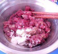 家常菜芥兰炒牛肉做法图解2)