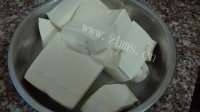 美味的排骨焖豆腐做法图解1)