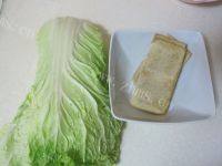 家常菜白菜炒豆干做法图解1)