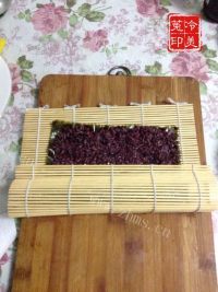 黑米寿司做法图解7)