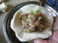 自己做的牛肉馅饼做法图解4)