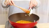 美味的椒盐大虾做法图解6)