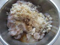 「美味可口」水晶虾饺做法图解8)