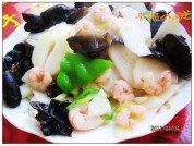 家常菜山药炒虾仁