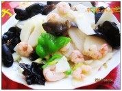 家常菜山药炒虾仁