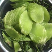 家常菜莴笋做法图解2)