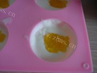 美味的椰子慕斯蛋糕做法图解11)