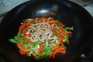 「健康美食」辣椒炒肉