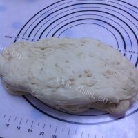 美味的香蕉面包做法图解1)
