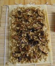 美味的桂香素鸡腿做法图解7)