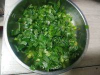 自己做的芹菜猪肉饺子做法图解3)