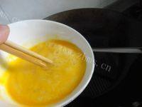 好吃不腻的木耳炒西兰花做法图解4)