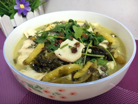 咸甜适中的酸菜鱼