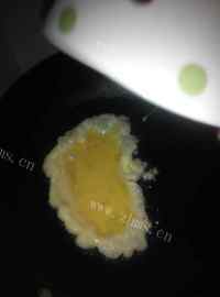 清脆爽口的西红柿疙瘩汤做法图解4)