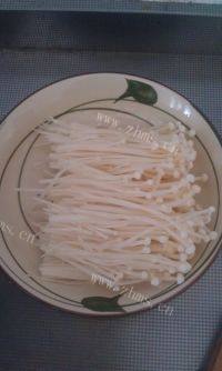 家常菜五花肉金针菇卷做法图解3)