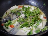 口感不错的鲫鱼豆腐汤
