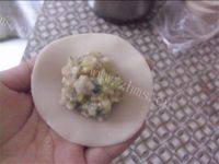 香气逼人的芹菜猪肉水饺做法图解10)