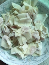 色香味浓的鲜肉小馄饨做法图解4)