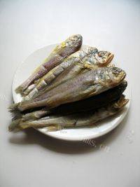 食欲满满的煎小黄花鱼做法图解1)
