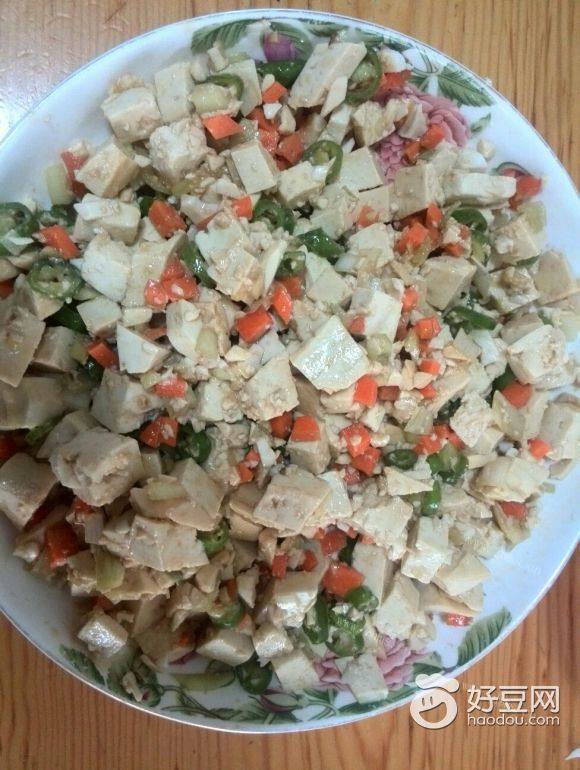 家常咸蛋拌豆腐
