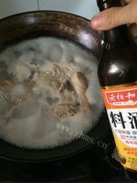 好吃的香辣卤鸡腿做法图解3)