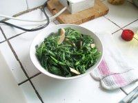 鲜香的炒苋菜