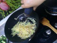 家常菜青椒土豆丝