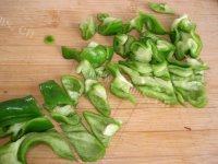 家常菜香菇炖土豆做法图解7)