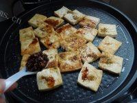 家常菜孜然豆腐做法图解5)
