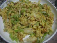 「美味可口」辣椒炒鸡蛋