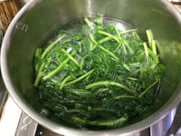 西洋菜猪肝汤做法图解7)