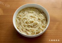 家常菜芥菜炒瘦肉做法图解4)