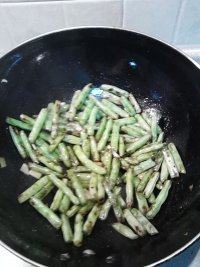 常吃不腻的干煸四季豆