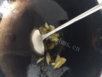 色香味俱全的烧茄子做法图解6)