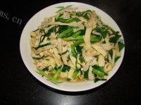 家常菜干豆腐炒韭菜