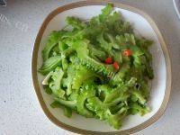 家常菜辣炒苦瓜