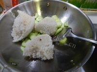 爱上丝瓜鸡蛋焗饭做法图解7)