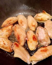 美味的照烧鸡翅做法图解2)