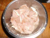 芳香四溢的油菜炒肉做法图解1)