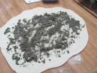 自己做的黑芝麻卷做法图解9)