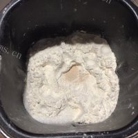美味的热狗面包做法图解3)