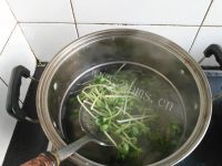 水煮牛肉做法图解5)