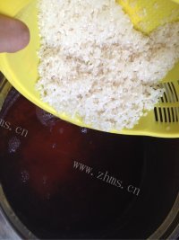 好吃的大米绿豆粥做法图解3)