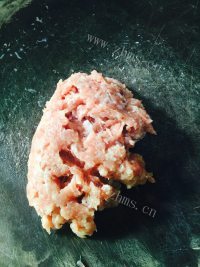美味的梅菜蒸肉饼做法图解2)