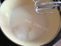 十分诱人的轻乳酪蛋糕做法图解8)