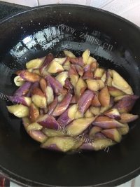 记忆中的红烧茄子做法图解3)