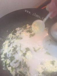 美味的紫菜蛋花汤做法图解4)